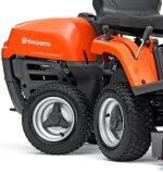 Husqvarna Frontmäher R 112C mit Mähdeck Combi 85 – Winterpaket mit Schneeschild, Gummileiste und Schneeketten – Modell 2023 – Bild 3