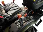Startrac Allrad-Kleintraktor 22 Nato-Grün mit Ackerstollenbereifung – Bild 7