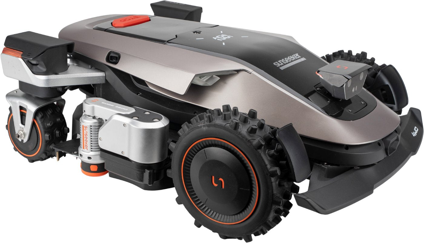 Sunseeker_X9_20251222_2f79cb09-5d38-4cff-a779-556509c872d2.jpg Sunseeker kabelloser Mähroboter X9 für Sportplätze und Großflächen (mit Allrad) – Bild 1