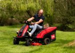 Toro Akku-Rasentraktor eS3200DC – Bild 7