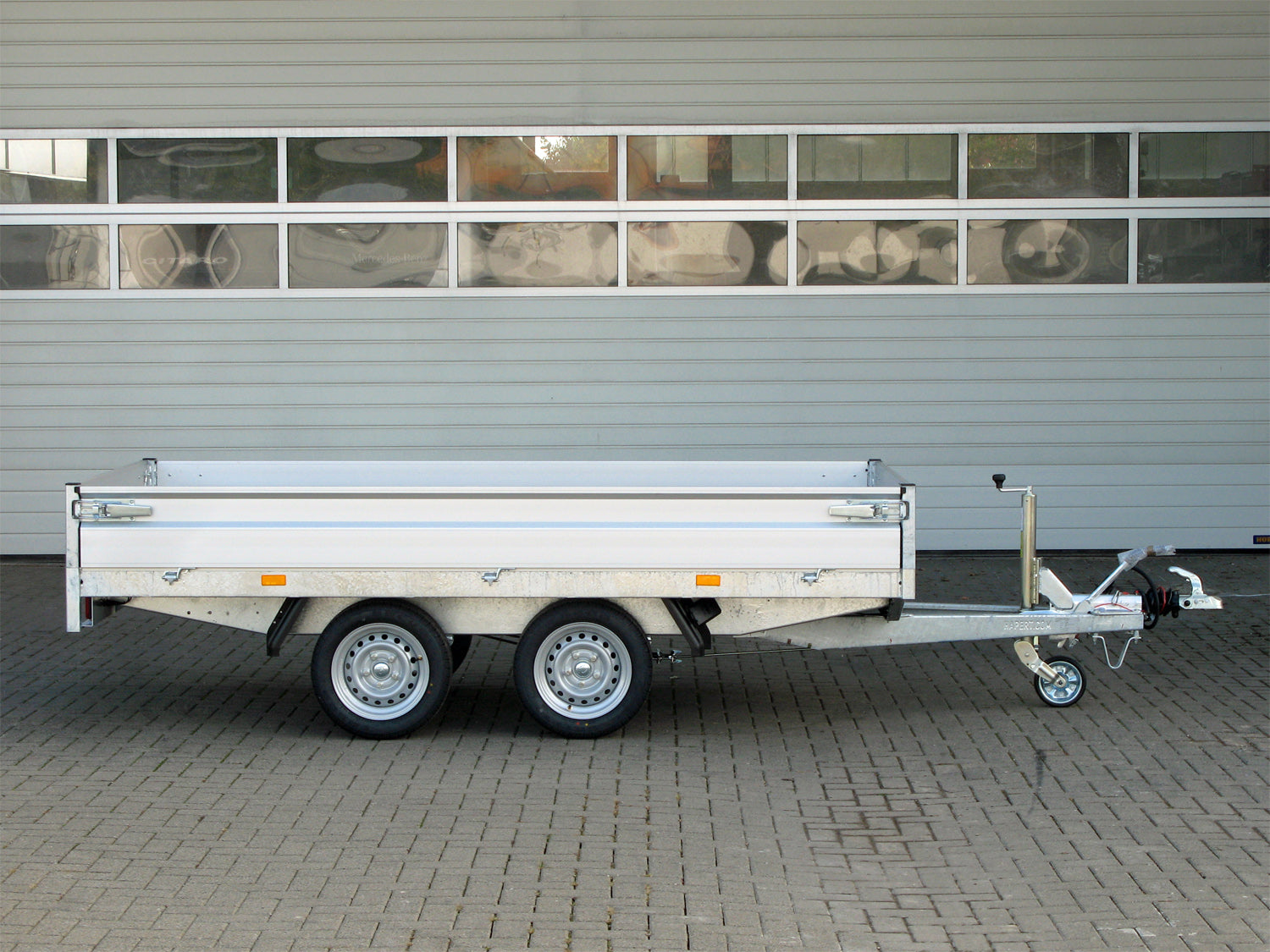 Hapert Azure H-2 – 2000 – 2600 x 1500 Niedriges Fahrwerk – Bild 8