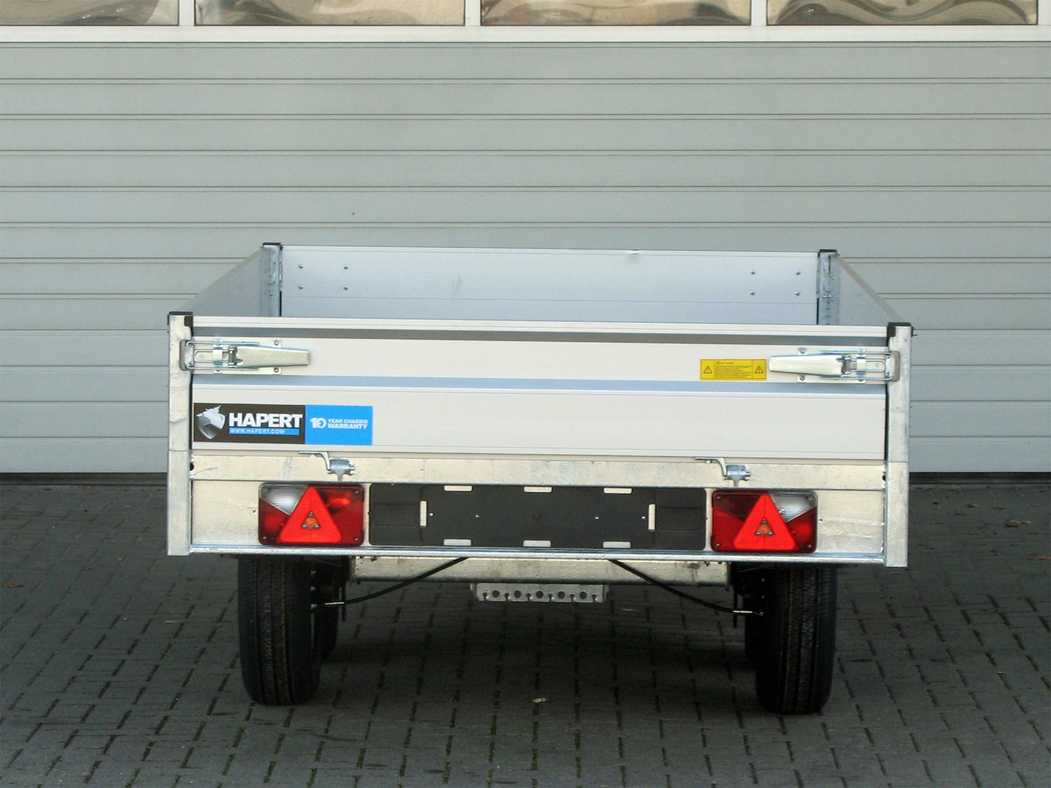 Hapert Azure H-2 – 2700 – 3350 x 1800 Bereifung 185 R 14 C – Bild 8