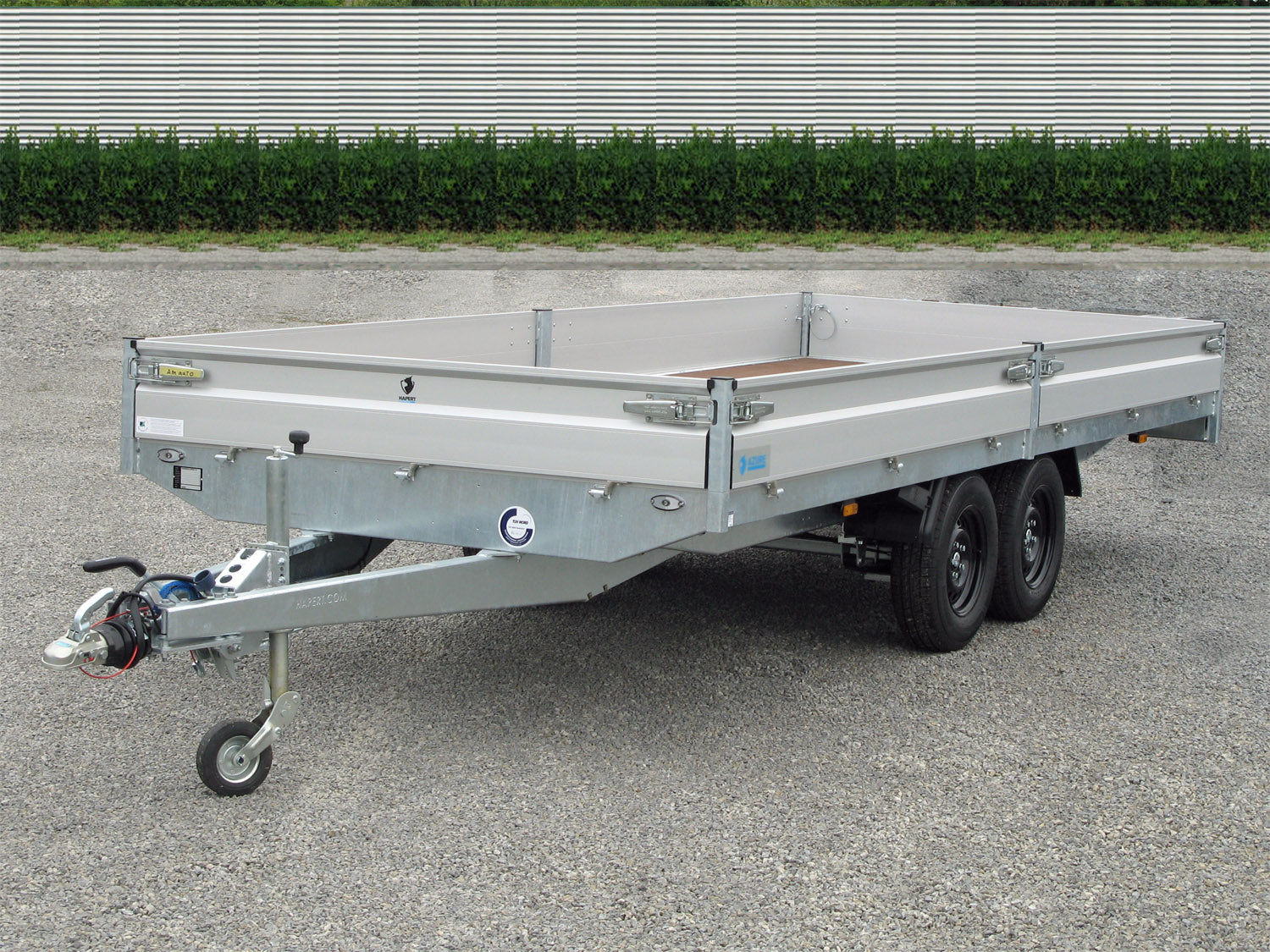 haalb35602201131r-pf_hapert_azure_h-2_-_3500_-_6050_x_2200_1.jpg Hapert Azure H-2 – 3500 – 6050 x 2200 Parabelfederung – Niedriges Fahrwerk – Bild 1