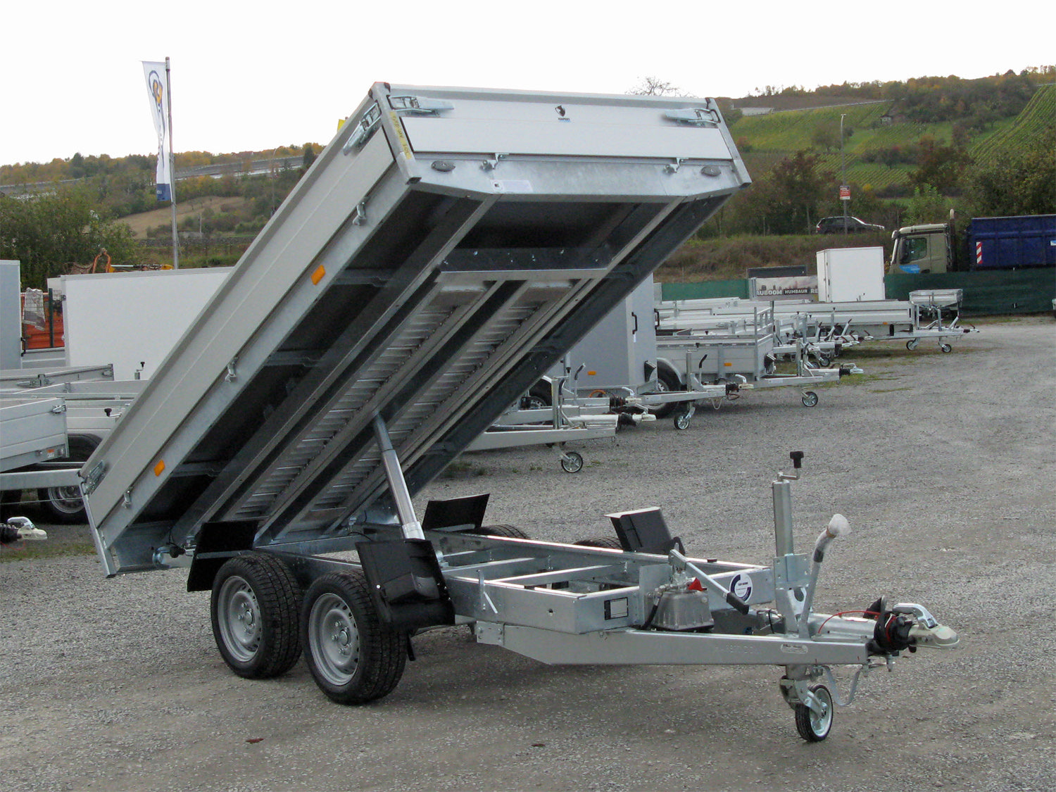 hahb22730160502_hapert_cobalt_hb-2_-_2700_multi_2BBld7gbmdU8On.jpg Hapert Cobalt HB-2 – 2700 Multi Auffahrpaket, 3050 x 1600 – Bild 1
