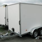Hapert Sapphire L-2 – 2700 Tieflader-Koffer | 2 Hecktüren | Robuste Multiplex-Wände