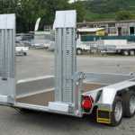 Humbaur HS353016 – 12 Zurringe, Stahlrampen stehend