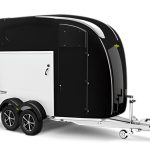 Humbaur Pegasus 2400 Luxus-Pferdeanhänger | Aerodynamischer Poly-Aluaufbau